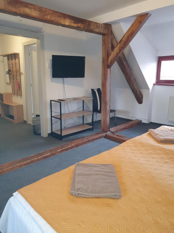 Pension U Tri Sedlaku Ceske Budejovice Exterior foto