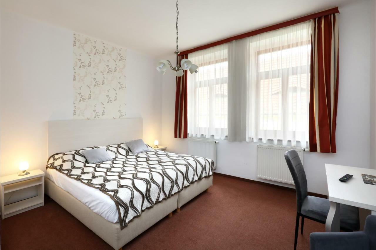 Pension U Tri Sedlaku Ceske Budejovice Exterior foto